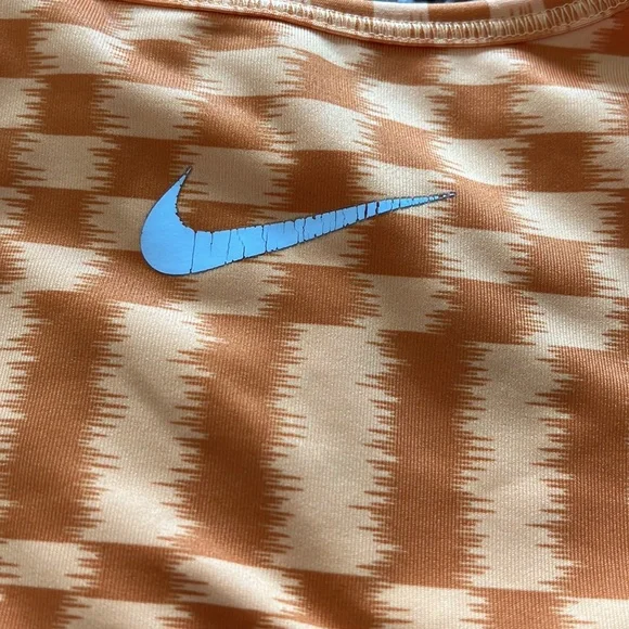 Nike Sports Bra - Picture 2 of 4